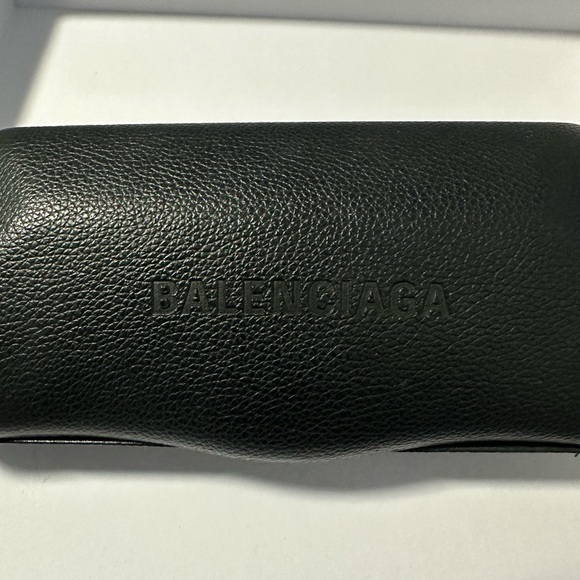 Balenciaga Sunglasses - Picture 7 of 8